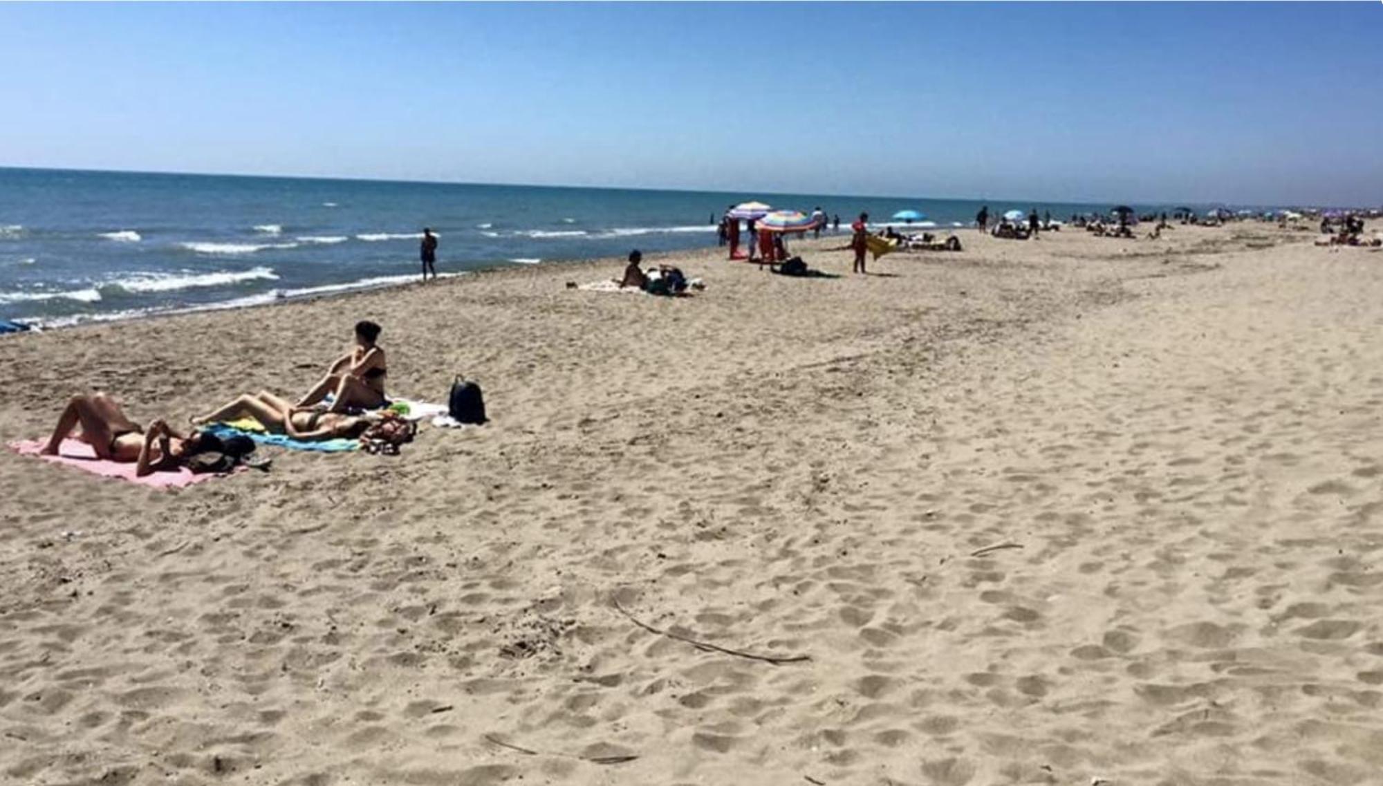Piuma Celeste A Due Passi Dal Mare E Dal Centro Storico ليدو دي أوستيا المظهر الخارجي الصورة